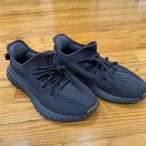 Adidas Yeezy Boost 350 V2 Black Sneakers